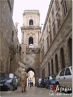 la torre campanaria