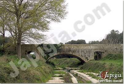 trekking alla valle dell'idro a otranto