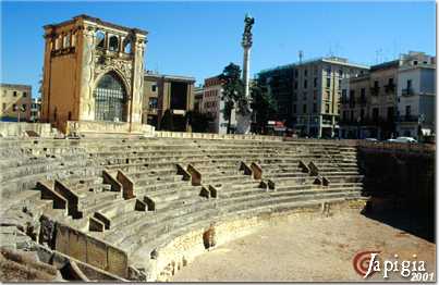 lecce piazza sant oronzo