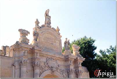 lecce porta rudie