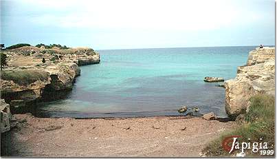 roca vecchia, la baia