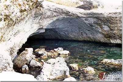 roca vecchia, la grotta della poesia