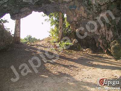 grotta capelvenere a santa caterina di nard