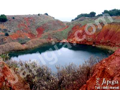 il lago di bauxite