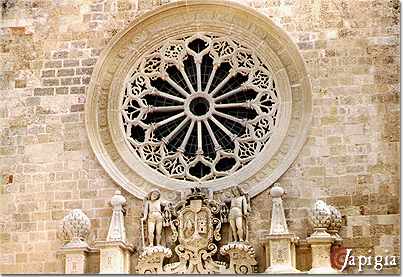 otranto, il rosone della cattedrale