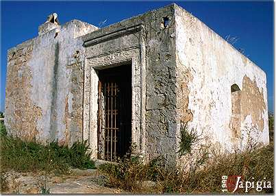 Ugento, la cripta del crocefisso (1999)